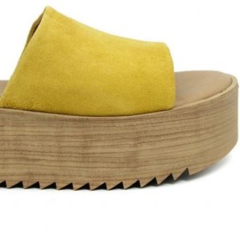 Musse & Cloud Kendria Amarillo Slides
